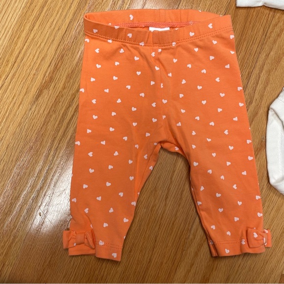 Gymboree pumpkin ruffled long sleeve two piece orange/white set size 0-3 months - Picture 10 of 11
